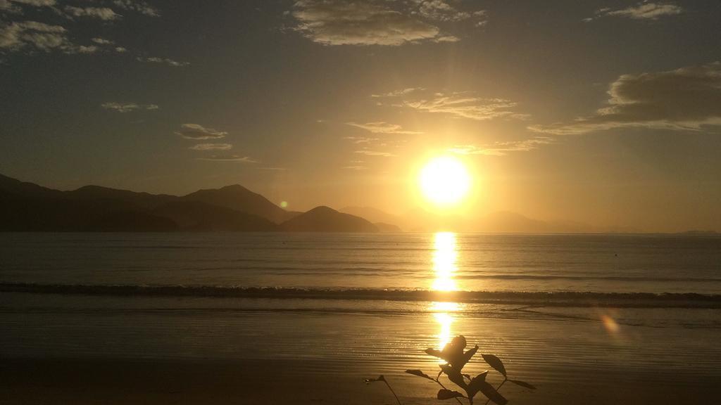 شقة Ubatuba - Praia Do Itagua المظهر الخارجي الصورة